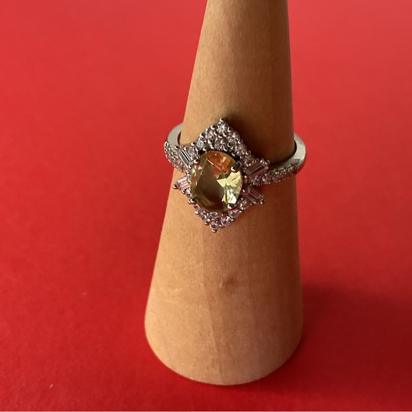 Bomb Party RBP3363 “Flirting with Sparkle” LC Citrine on Rhodium Size 8 Ring NWT - Picture 1 of 5